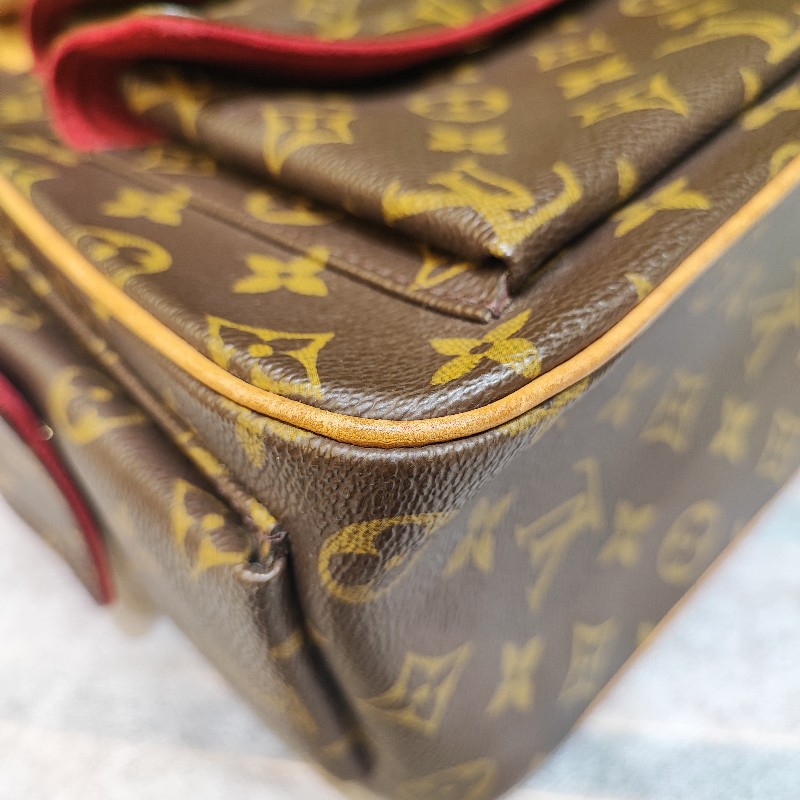 Louis Vuitton Excentri Cite-7