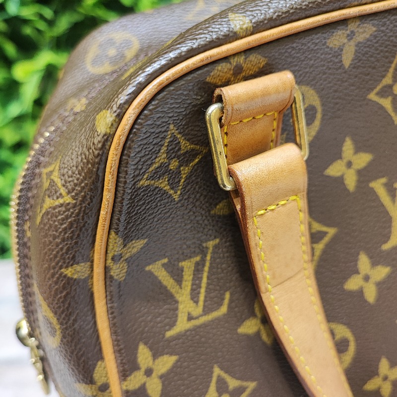 Louis Vuitton Excentri Cite-13