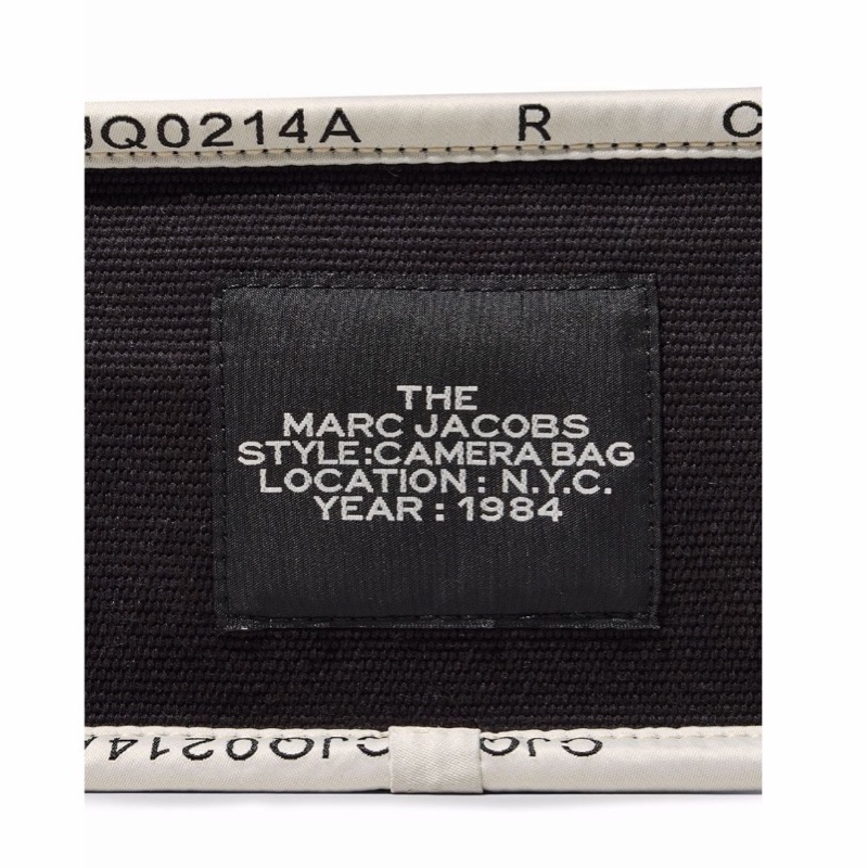 Marc Jacobs 女士 徽標單肩包均碼碼尺寸參考模特圖-5