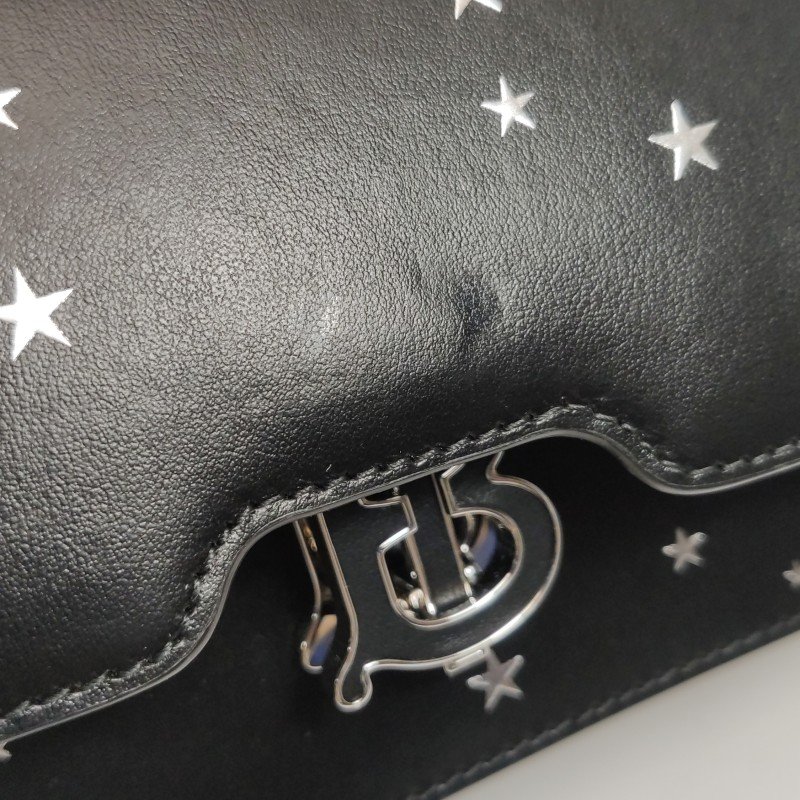 Burberry TB牛皮星星裝飾TB標識單肩包-16