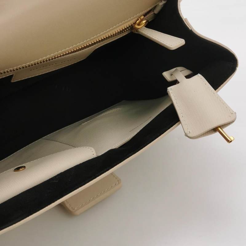 Burberry DK88中號牛皮拼色字母Logo鎖扣斜挎包-6