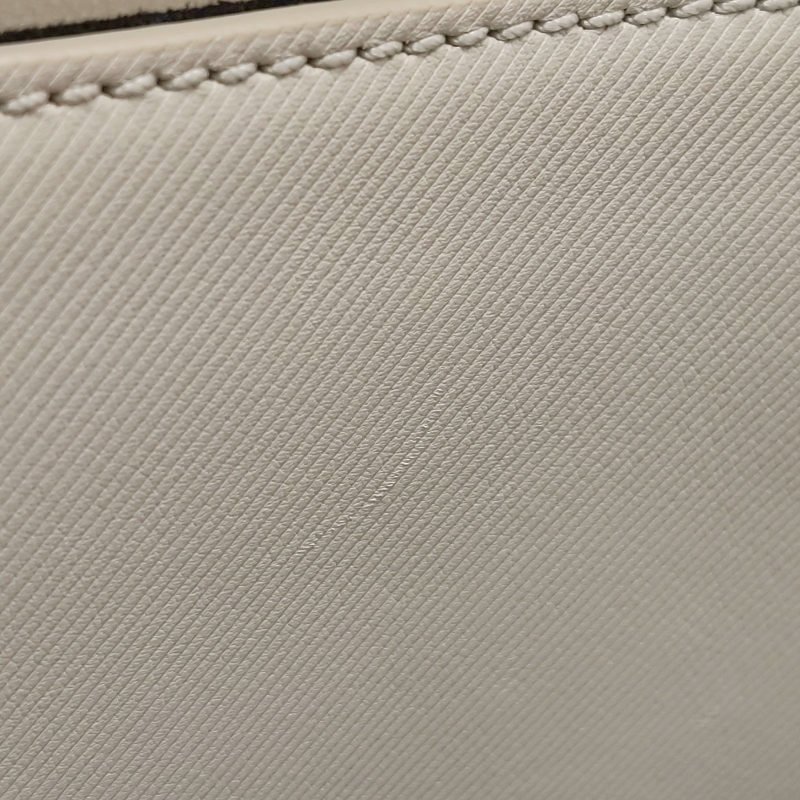 Burberry DK88中號牛皮拼色字母Logo鎖扣斜挎包-13