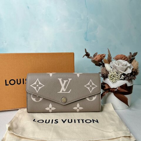 LV Sarah翻蓋長夾