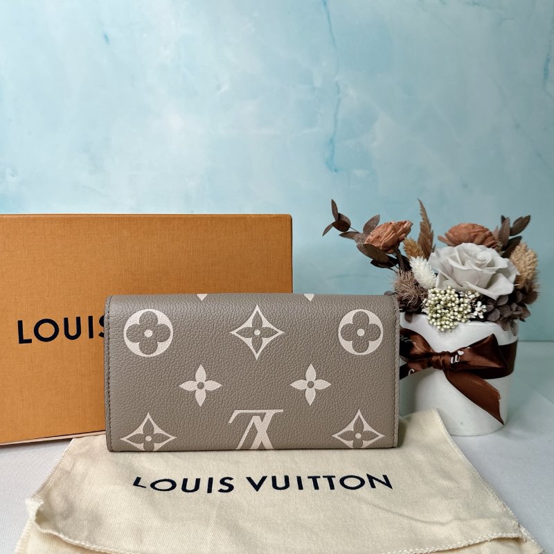 LV Sarah翻蓋長夾-1