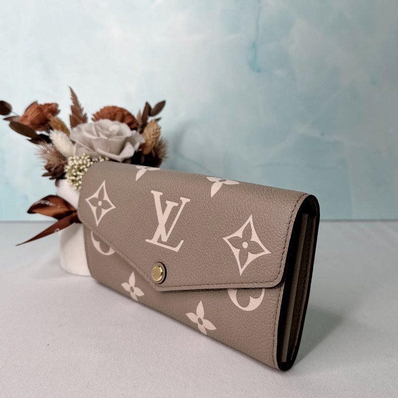 LV Sarah翻蓋長夾-2