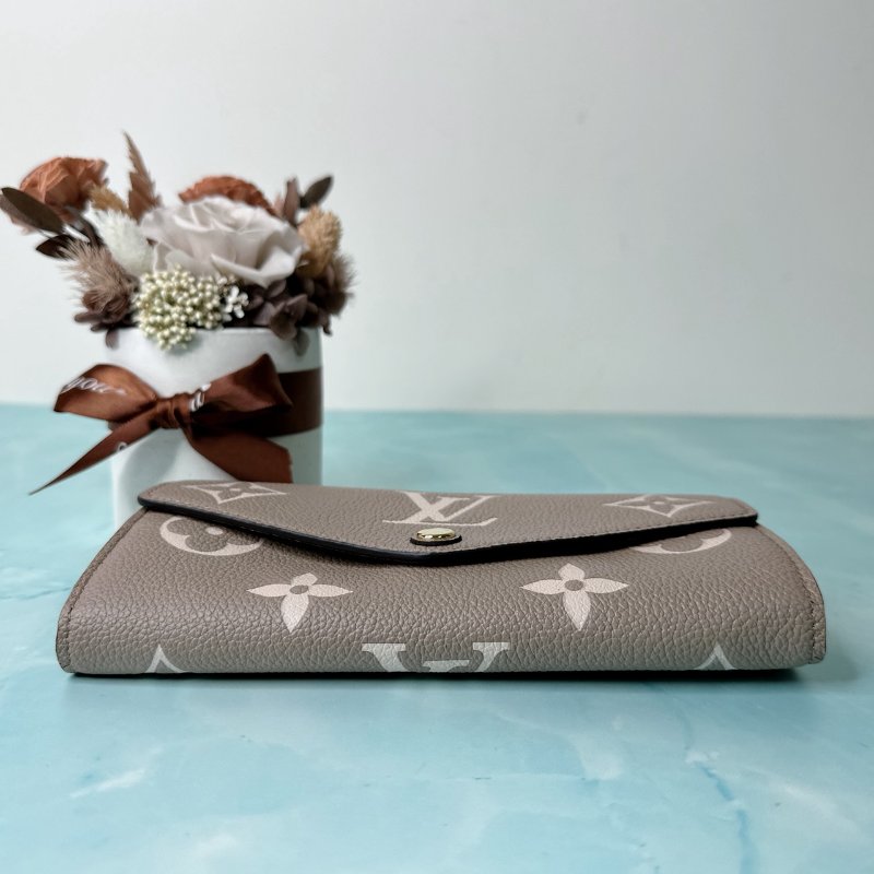 LV Sarah翻蓋長夾-6