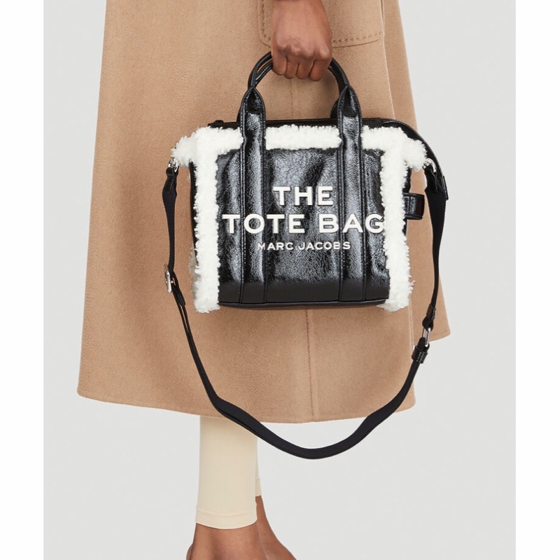 Marc Jacobs 女士 徽標手提包均碼碼長度：26CM，寬度：13CM，高度：21CM-1