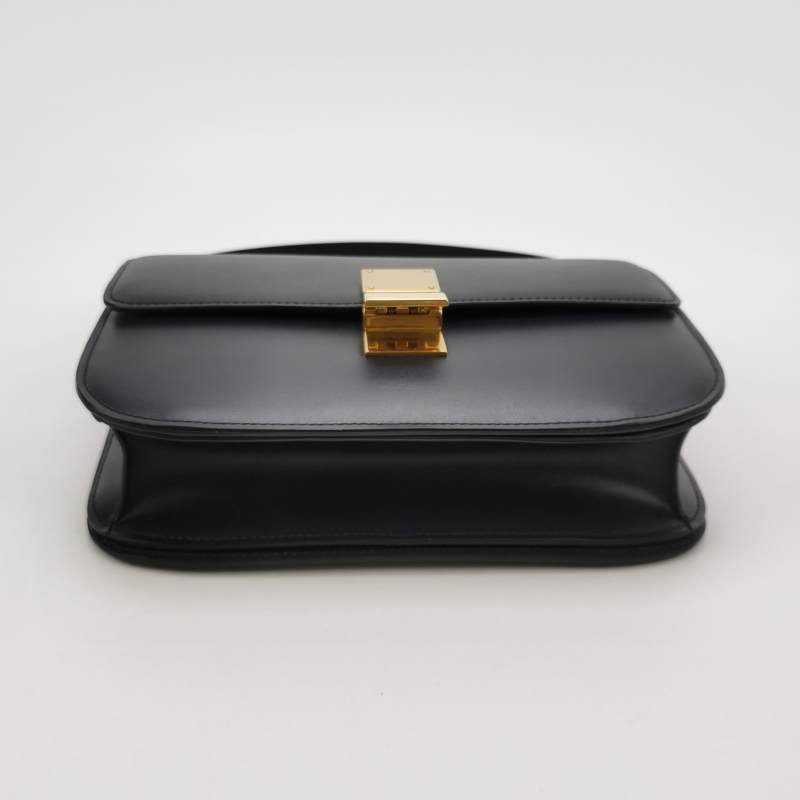 Celine Classic Box豆腐包中號牛皮純色按壓式鎖扣單肩包-5