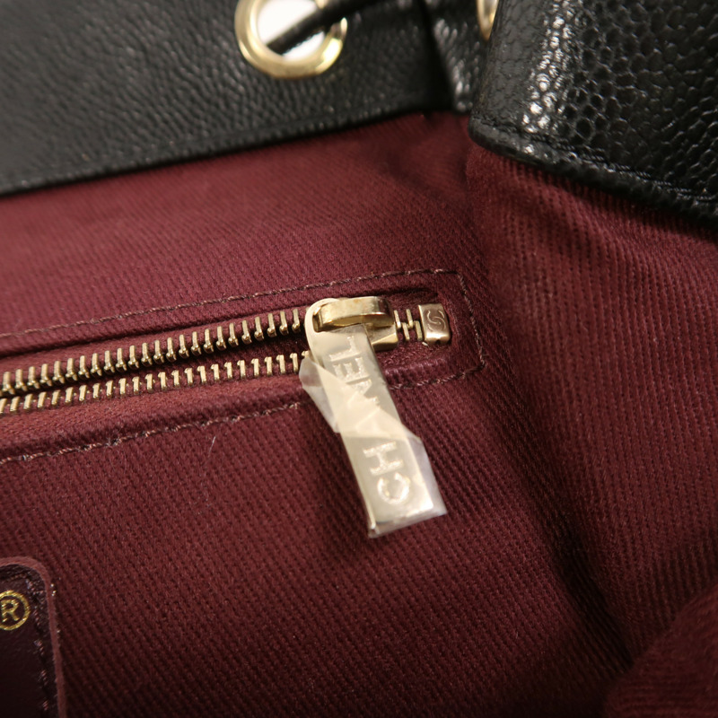 CHANEL 牛皮皮革Backpack金扣背包-16