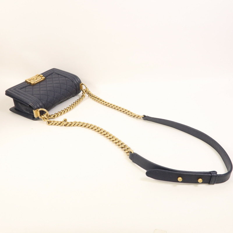 CHANEL 牛皮皮革Boy 20金扣鏈帶肩背袋-8