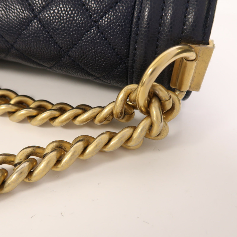 CHANEL 牛皮皮革Boy 20金扣鏈帶肩背袋-18