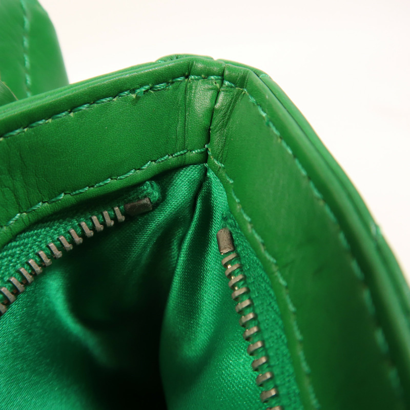 CHANEL 羊皮皮革Shoulder Bag銀扣鏈帶肩背袋-19