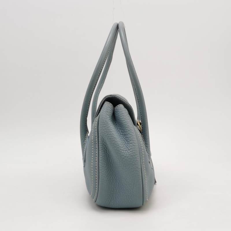 Celine牛皮純色金屬針扣單肩包-3