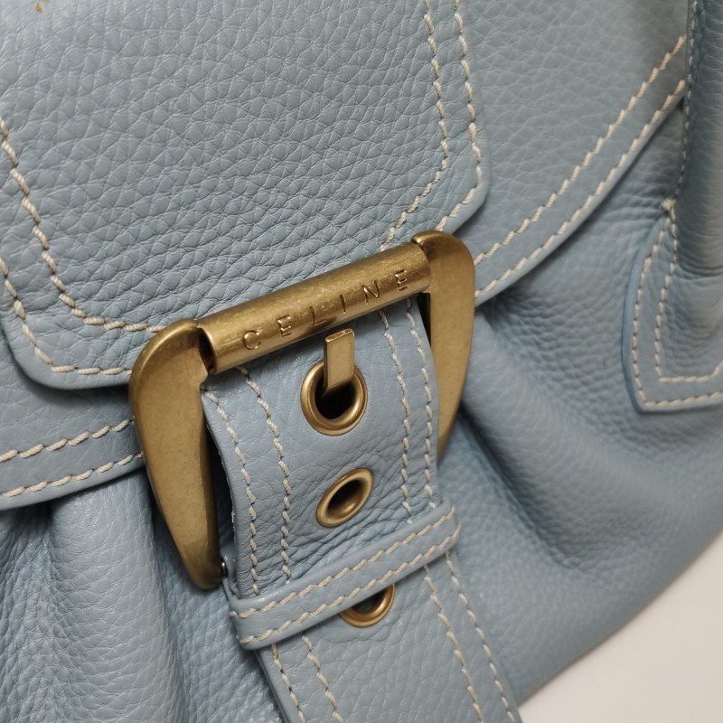 Celine牛皮純色金屬針扣單肩包-11