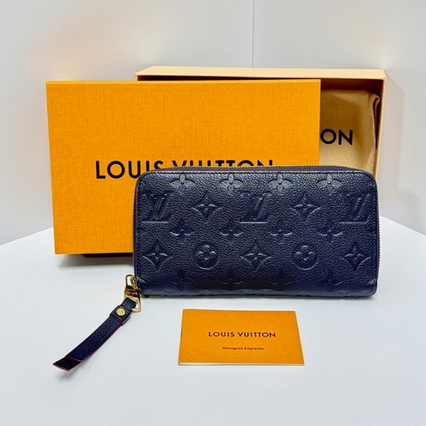 【超！級！新】 LV M61864 全牛皮壓紋 立體老花 長夾（專櫃38,800）