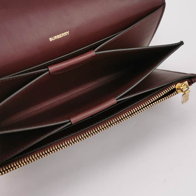 Burberry Hazelmere牛皮純色字母logo斜挎包單肩包-6