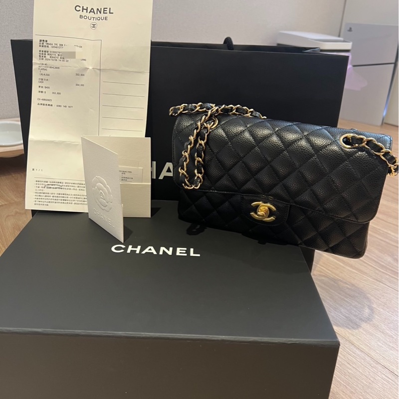 芯片款Chanel CF 23cm粒紋小牛皮黑金-0