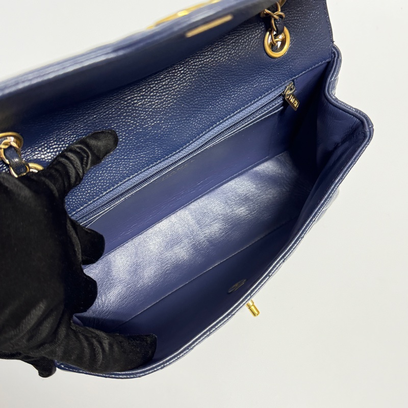 【極新🎁】 Chanel Diana 黛妃包 魚子醬牛皮 （專櫃最新24.6萬）-12