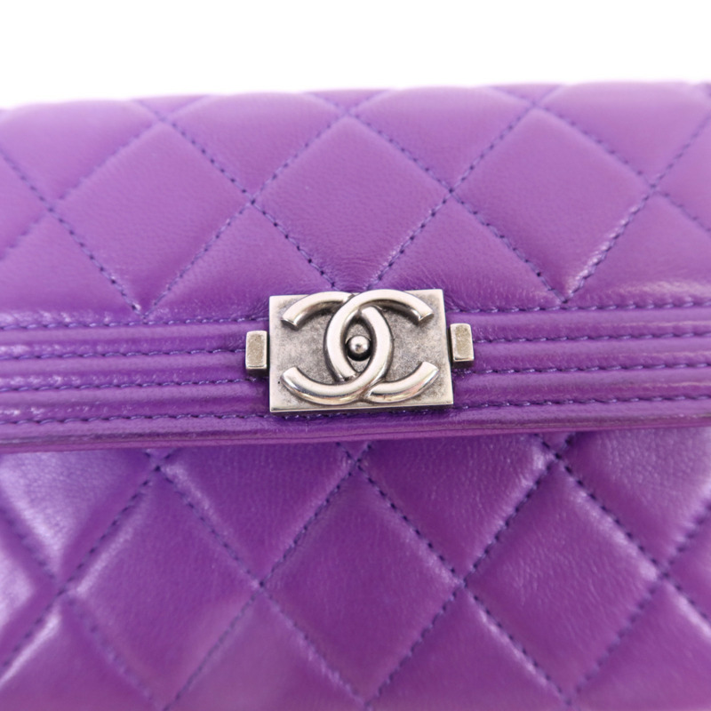 CHANEL 羊皮皮革Boy Bifold Wallet銀扣錢包-8