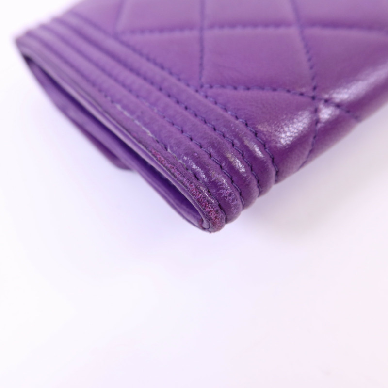 CHANEL 羊皮皮革Boy Bifold Wallet銀扣錢包-13