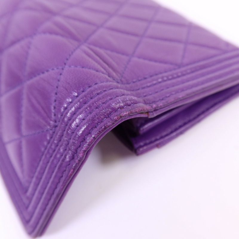 CHANEL 羊皮皮革Boy Bifold Wallet銀扣錢包-15