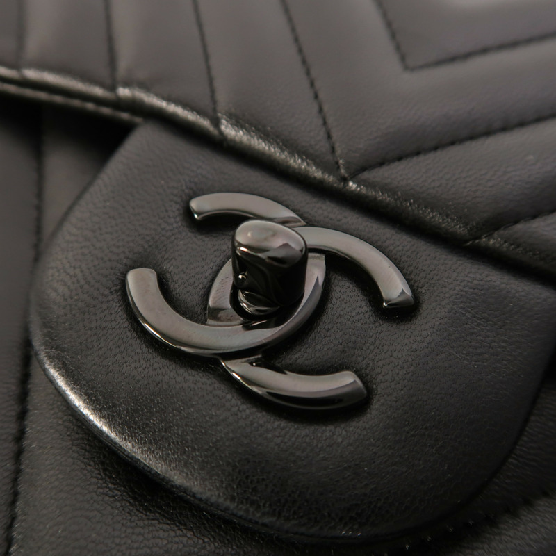 CHANEL 羊皮皮革Classic Jumbo鏈帶肩背袋-10