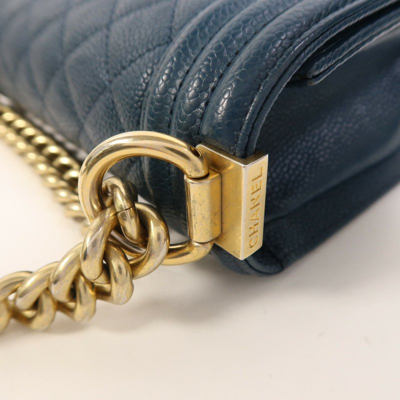 CHANEL 牛皮皮革Boy 20金扣鏈帶肩背袋-14