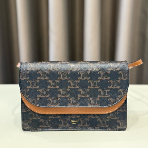 Celine triomphe經典老花翻蓋woc