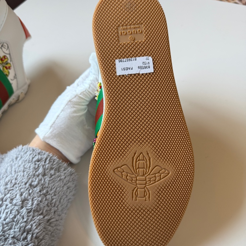 914intheair精品代購『保留中』Gucci GG 小花珠珠髒髒鞋小白鞋低筒運動鞋-21