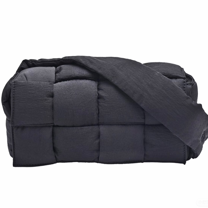 BOTTEGA VENETA🖤編織空氣尼龍包-0