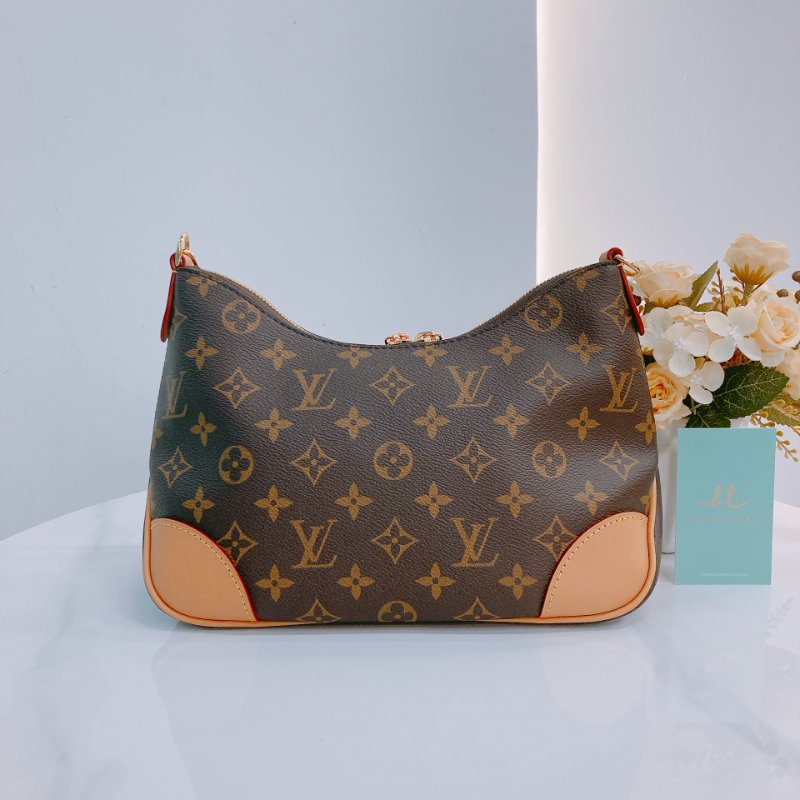 MS0552 Louis Vuitton 路易威登 牛角 經典老花紋 棕色 帆布 金扣 Boulogne PM Monogram Canvas x GHW-1