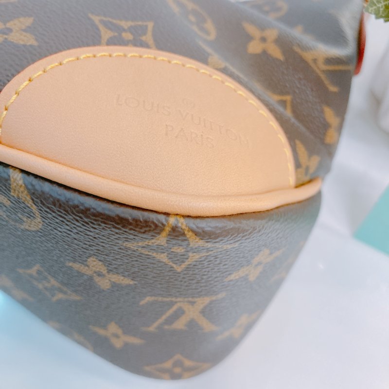 MS0552 Louis Vuitton 路易威登 牛角 經典老花紋 棕色 帆布 金扣 Boulogne PM Monogram Canvas x GHW-6