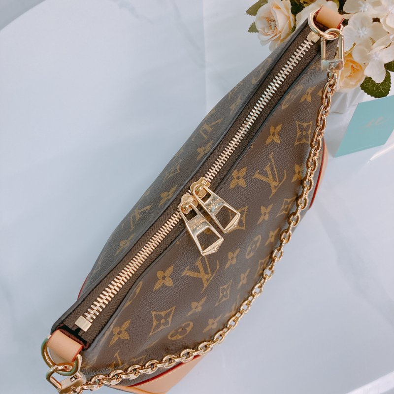 MS0552 Louis Vuitton 路易威登 牛角 經典老花紋 棕色 帆布 金扣 Boulogne PM Monogram Canvas x GHW-9