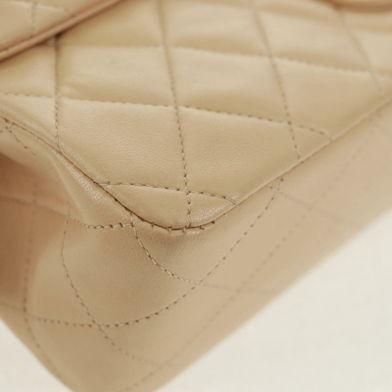 【日本直送】香奈兒 (CHANEL) 絎縫鏈條單肩包，羊皮材質，米色，金色雙C標誌，貨號 157554SM-9