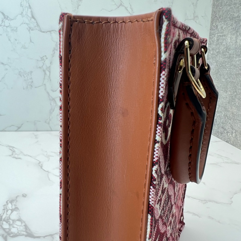 💗香緹國際精品💗 690 LV 1854 Petit sac plat 小琴譜包-1