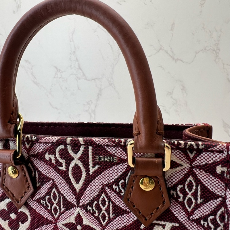 💗香緹國際精品💗 690 LV 1854 Petit sac plat 小琴譜包-4