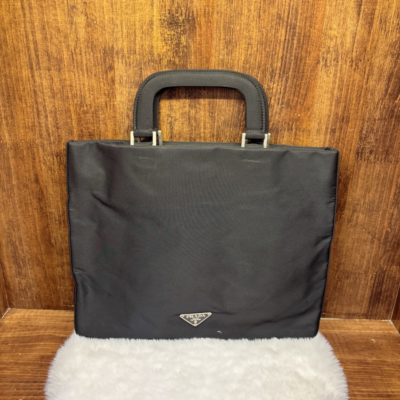 Prada 黑色手提包-0