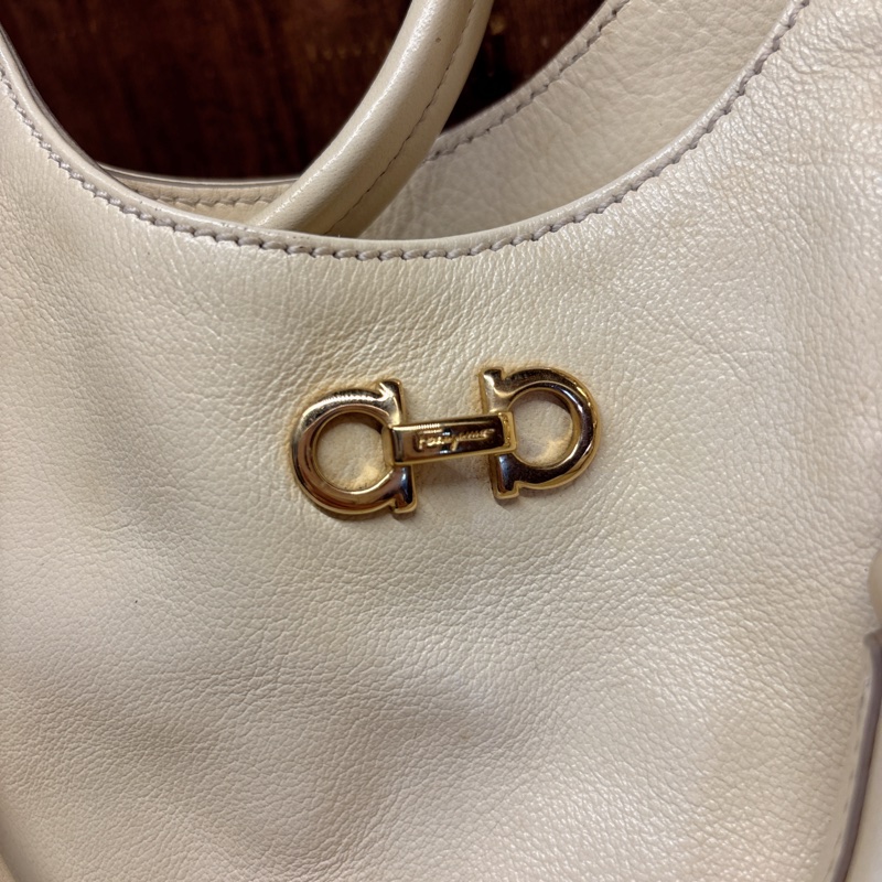 Salvatore Ferragamo 米白色手提包-5