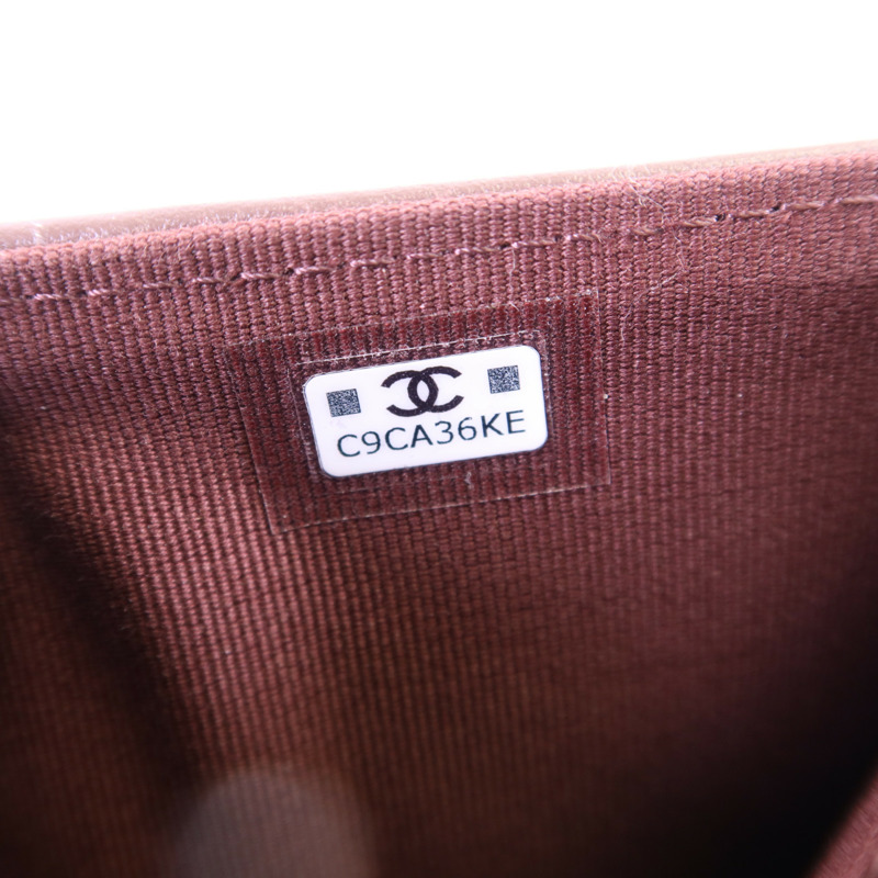 CHANEL 牛皮皮革Classic Medium Flap Wallet金扣錢包-8
