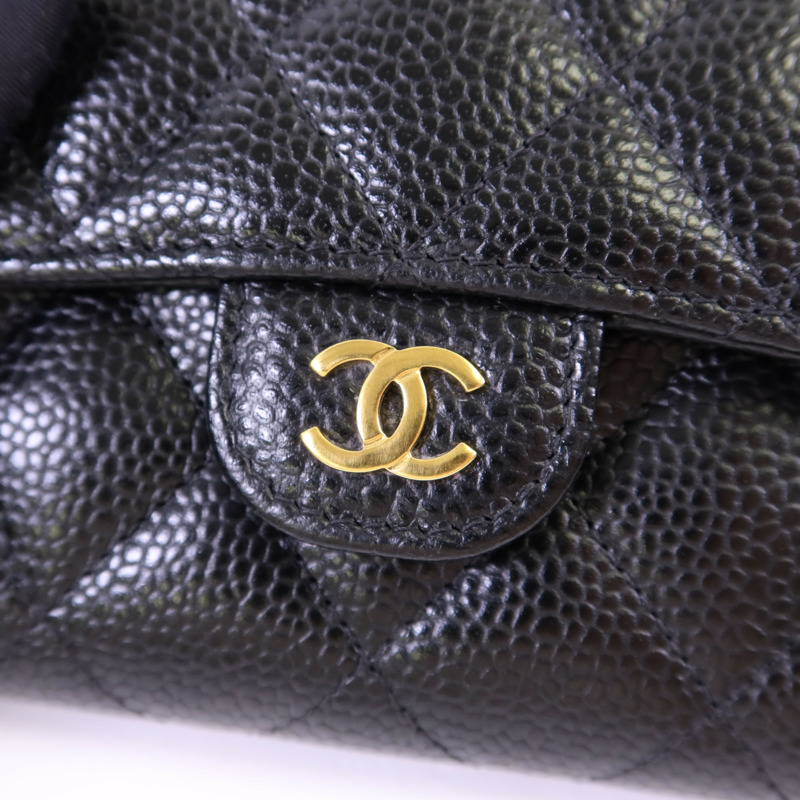 CHANEL 牛皮皮革Classic Medium Flap Wallet金扣錢包-10