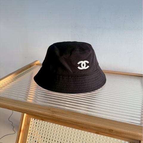 Chanel 黑色漁夫帽M