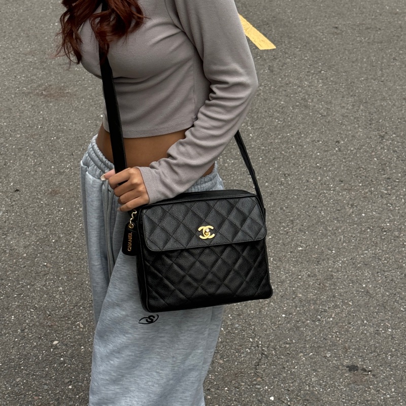 【超！級！新】 Chanel 黑金魚子醬牛皮 豆腐包 （專櫃26.4萬）-5