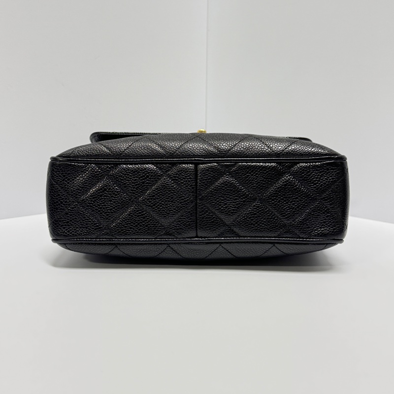 【超！級！新】 Chanel 黑金魚子醬牛皮 豆腐包 （專櫃26.4萬）-8