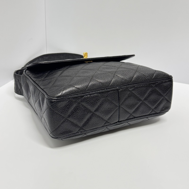 【超！級！新】 Chanel 黑金魚子醬牛皮 豆腐包 （專櫃26.4萬）-10