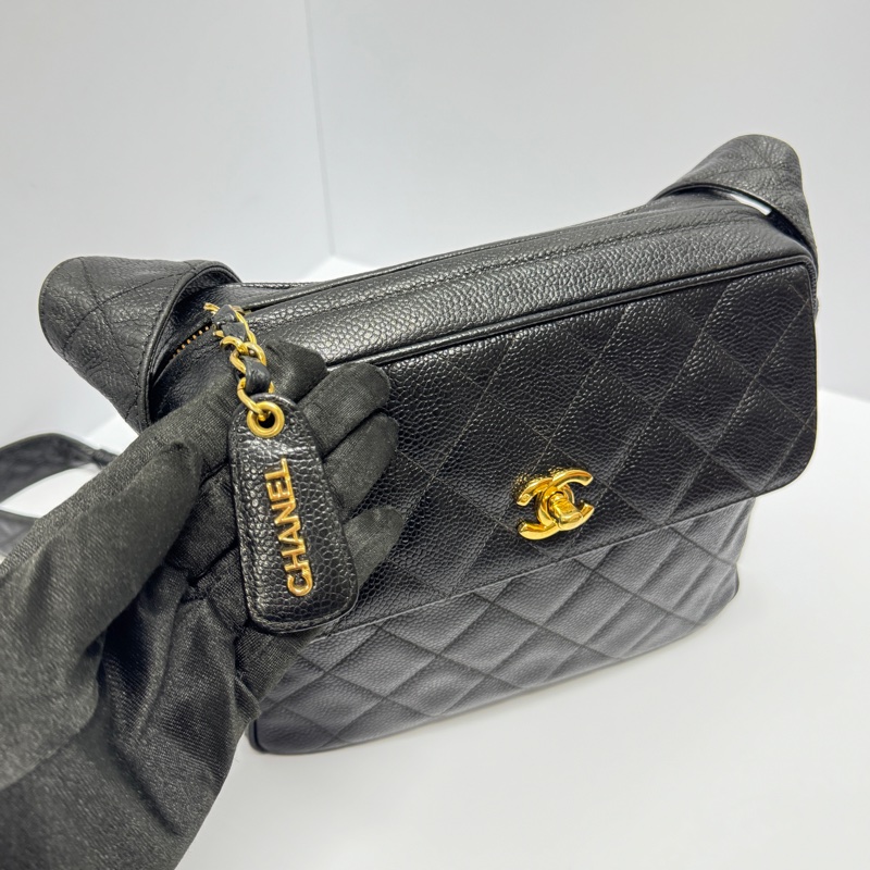 【超！級！新】 Chanel 黑金魚子醬牛皮 豆腐包 （專櫃26.4萬）-14