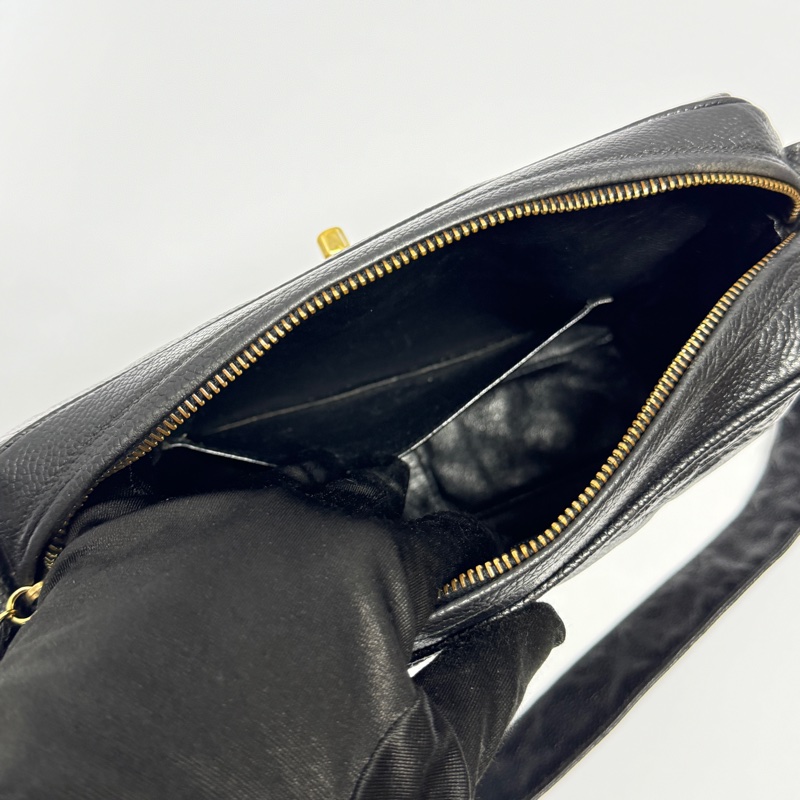 【超！級！新】 Chanel 黑金魚子醬牛皮 豆腐包 （專櫃26.4萬）-19