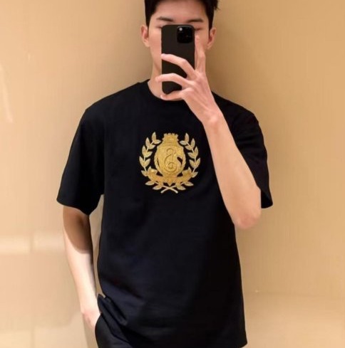💎Han's house精品服飾💎 BURBERRY 刺繡 短T 男女共穿 現貨 S原價19500 短袖 T恤-4