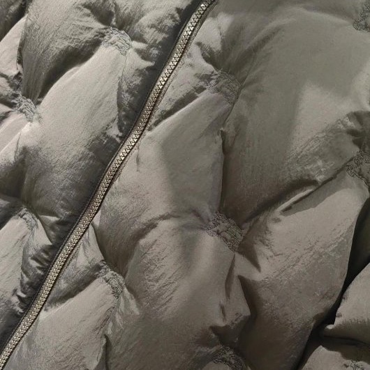 💎Han's house精品服飾💎 Burberry 滿版 刺繡 戰馬 騎士 羽絨 外套 原價84000-6