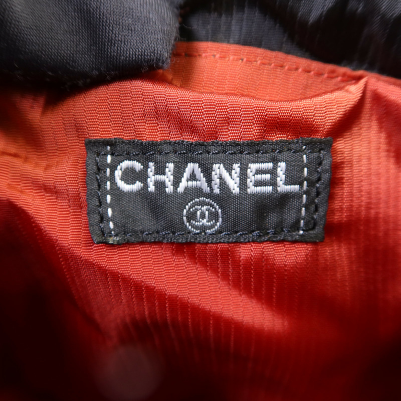 CHANEL 尼龍Travel Line Bucket Pouch小袋-5