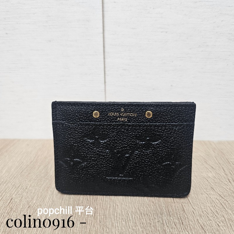 [新年超甜福利🧧] LV黑牛皮壓紋名片卡夾-0